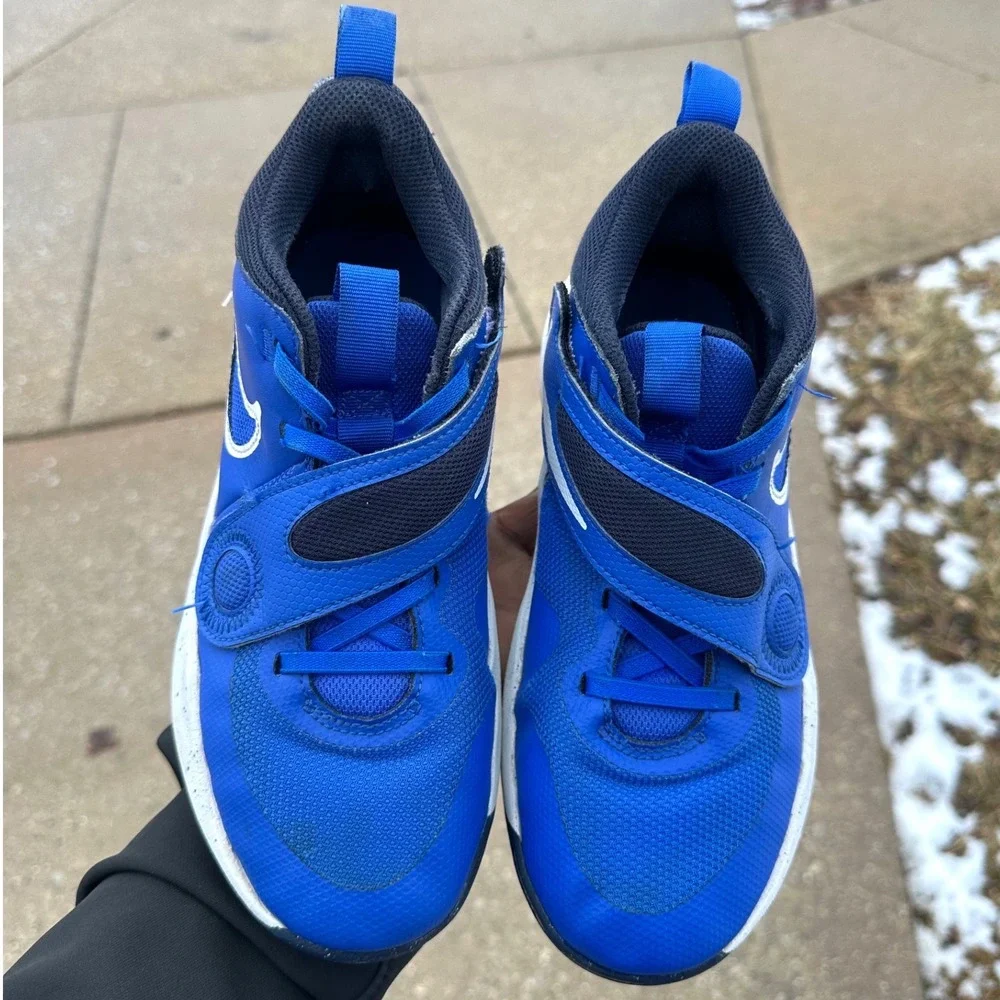 Nike Team Hustle D 11 Big Kids Athletic Shoes Size 5Y Hyper Royal/White Obsidian